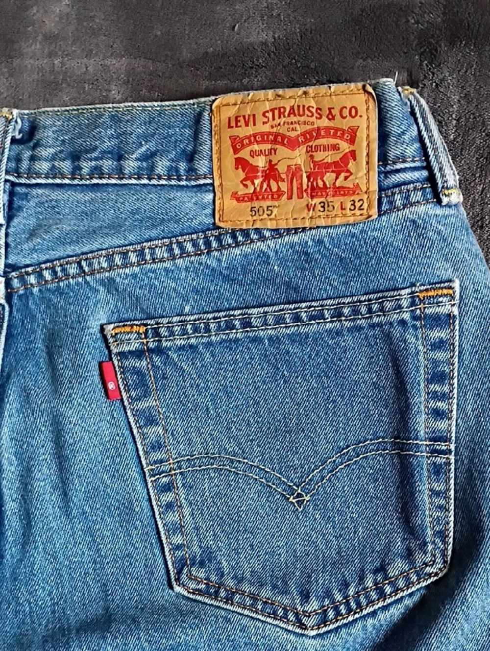 Levi's Men's Relaxed Fit Jeans - Light Blue Denim